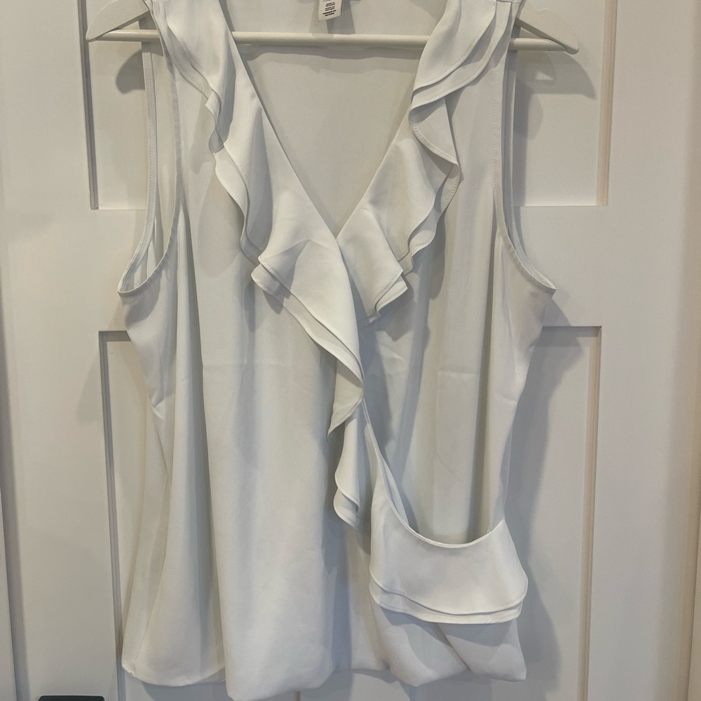 White House Black Market women’s sleeveless blouse, size large
